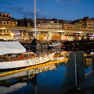  Affittacamere Port View Italia